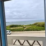 Bed & Breakfast 4 Surf Ii 4*