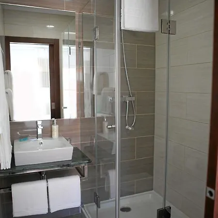 4 Surf Ii Bed & Breakfast Baleal